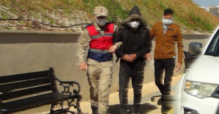 Urfa'da teröristler üzerlerinde bomba ile yakalandı!