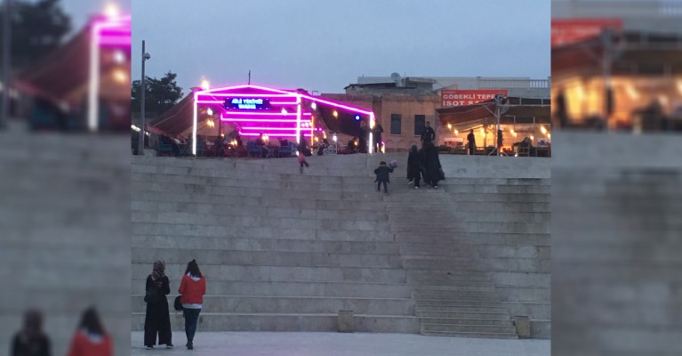 Balıklıgöl'de tepki çeken görüntü: Pavyonvari...