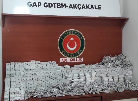 Akçakale’de kaçak şarj cihazları ele geçirildi