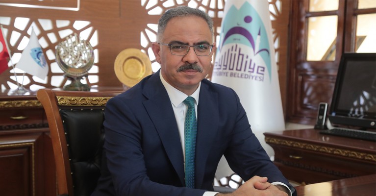 Kuş 19 Mayıs’ı kutladı