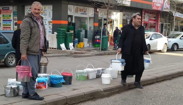 Siverekli esnaftan örnek davranış