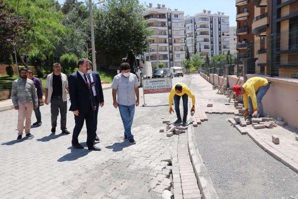 Baydilli, 4 mahallede devam eden çalışmaları denetledi