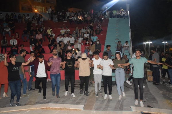 Viranşehir Belediyesi'nden YKS öğrencilerine moral gecesi