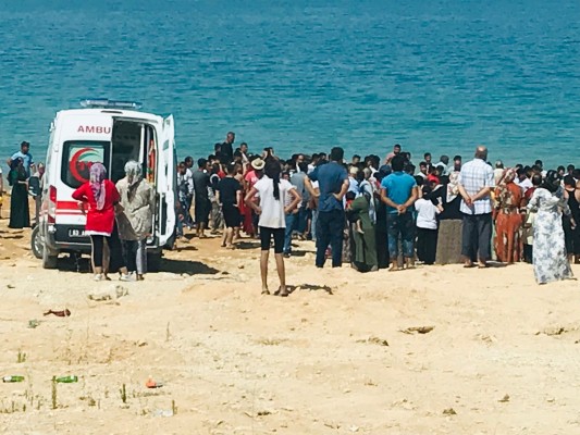 Bozova’da 2 genç boğuldu