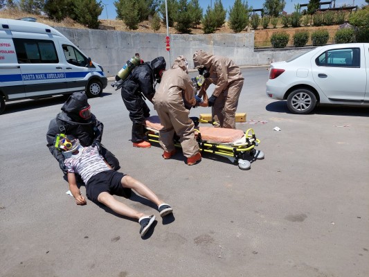 HRÜ Hastanesi’nde gerçeği aratmayan tatbikat