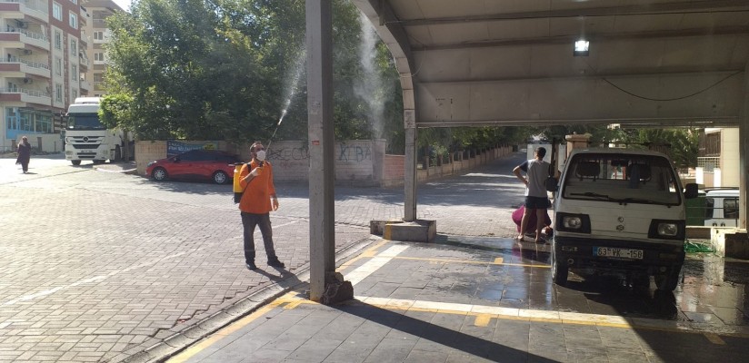 Kurban kesim alanları temizleniyor