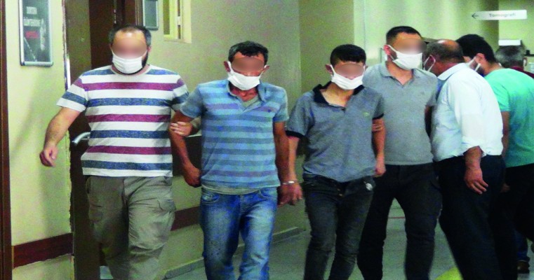 Şanlıurfa'da oto hırsızları suçüstü yakalandı