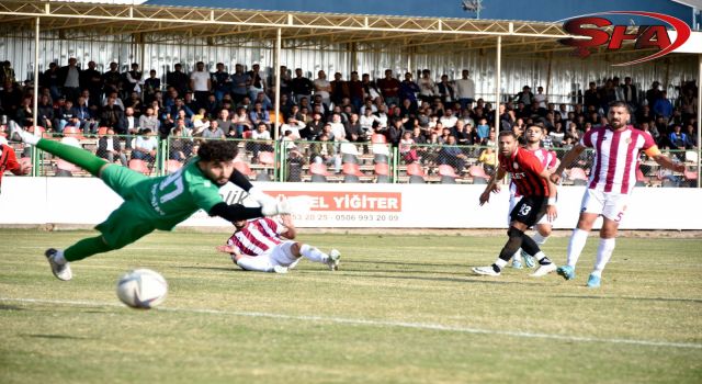 Siverek tek golle güldü! Viranşehir yıkıldı