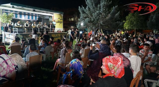 Haliliye’de yaz konserleri ile vatandaşlar eğlenceye doyuyor
