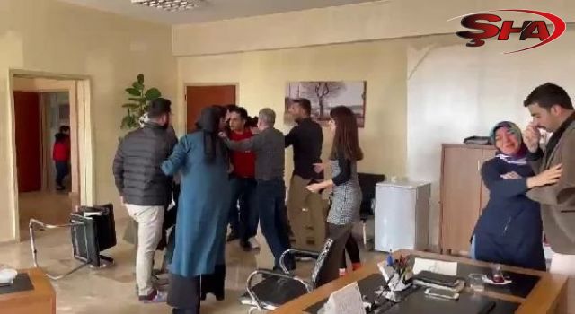 Urfa’da maganda veliler okulu basıp öğretmenleri dövdü!