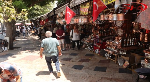 Şanlıurfa, bayraklarla donatıldı