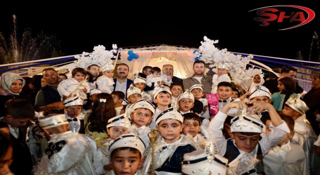 BÜYÜKŞEHİR, TOPLU SÜNNET ŞÖLENİ İLE YETİM VE İHTİYAÇ SAHİBİ ÇOCUKLARI SEVİNDİRDİ