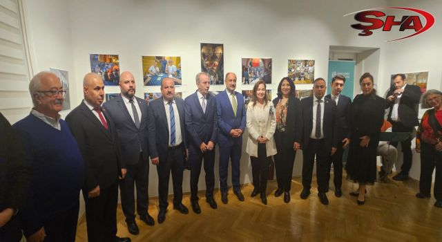 AVUSTURYA’NIN EN ÜNLÜ FOTOĞRAF SANATÇISI, ŞANLIURFA’DA ÇEKTİĞİ FOTOĞRAFLARI VİYANA’DA SERGİLEDİ