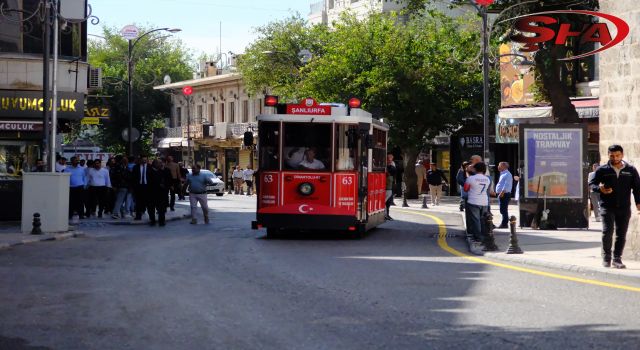 Şanlıurfa'da Divanyolu Yayalaştırma Projesi ile tarihi bölge canlanıyor
