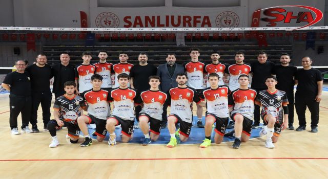 Şanlıurfa Büyükşehir Belediyesi Genç Erkekler Voleybol Takımından filede ikinci galibiyet