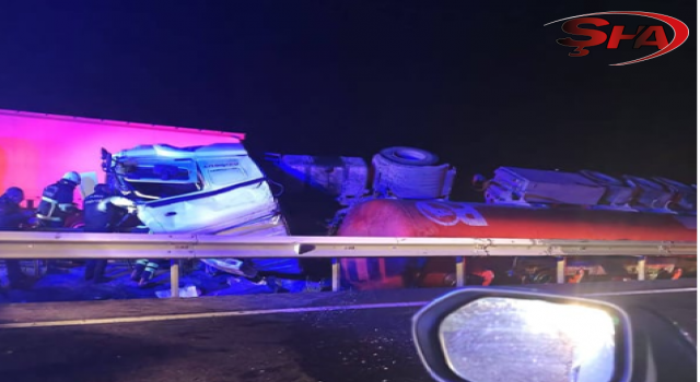 Şanlıurfa'da yakıt yüklü tır devrildi: 1 ölü