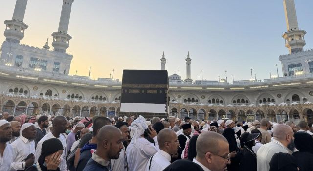 Diyanet’ten yeni dönem umre programı açıklaması