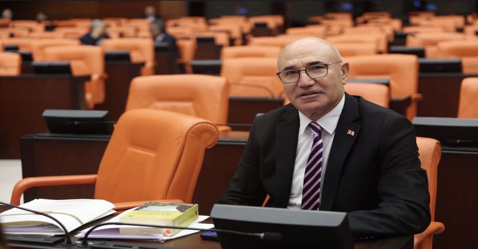 Milletvekil Tanal CHP'den İstifa Etti, YENİ Parti'ye Katıldığını Duyurdu