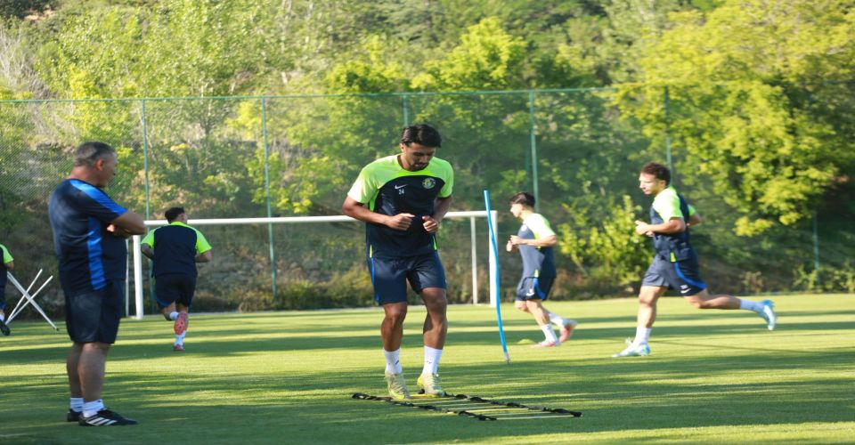 Şanlıurfaspor’da Yeni Sezon Mesaisi Sürüyor