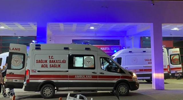 Kontrolden çıkan araç şarampole devrildi: 4 yaralı