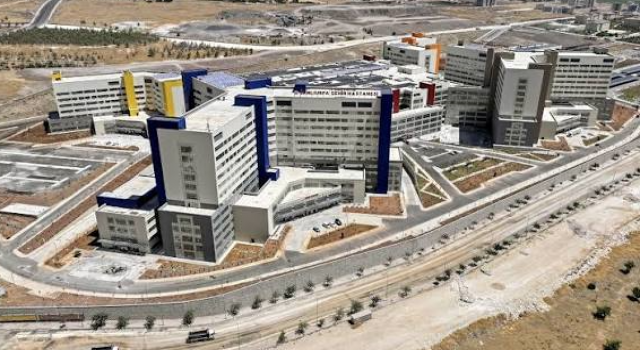 Şanlıurfa sağlıkta güçleniyor! 511 yeni hekim kadrosu