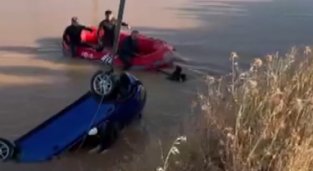 Urfa'da feci kaza! Dereye uçan araç sürücüsü kayboldu