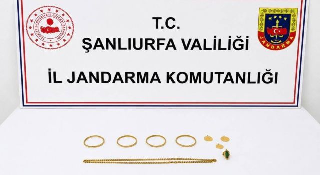 Altınlarını Bozdurup Parayı Gönderecekti! Jandarma Son Anda Yetişti