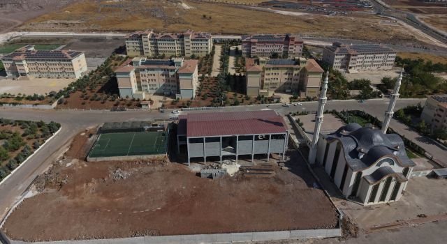 Başkan Canpolat’ın kalıcı eserleri bir bir yükseliyor