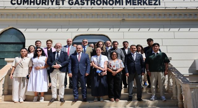 Başkan Gülpınar, COP31 Gençlik İklim Şampiyonu’nu Şanlıurfa’da ağırladı