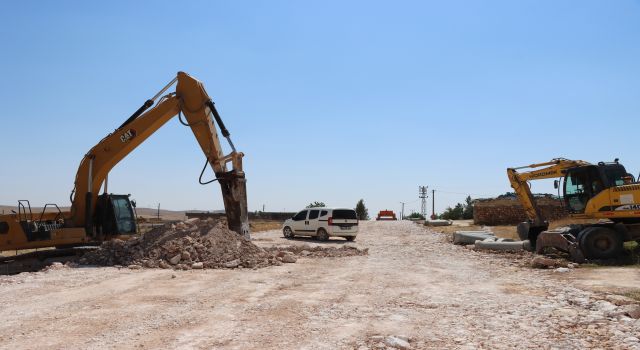 Büyükşehir, 4 ilçeyi birbirine bağlayan yolu baştan sona yeniliyor
