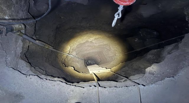 Eyyübiye’de evin altında define aradılar