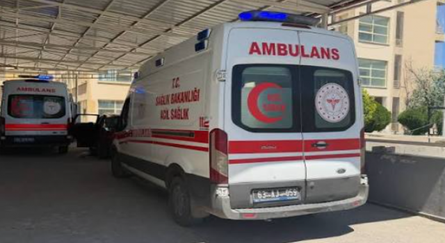 Karşıya geçmek isterken otomobil çarptı: 12 yaşındaki çocuk yaralandı