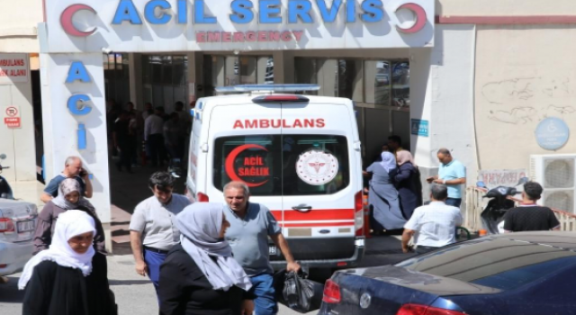 Siverek’te feci kaza! Otomobil kontrolden çıktı