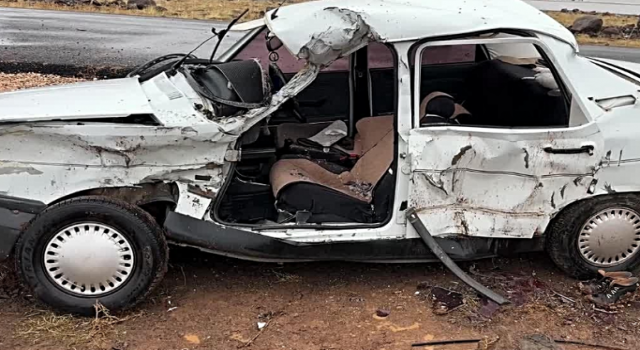 Siverek’te kavşakta feci kaza: 1 kişi öldü, 3 kişi yaralandı