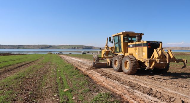 Büyükşehir, Hilvan’da 18 km’lik feribot yolunu yeniliyor
