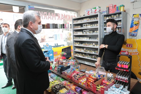 Beyazgül vatandaşların sorunlarını dinledi