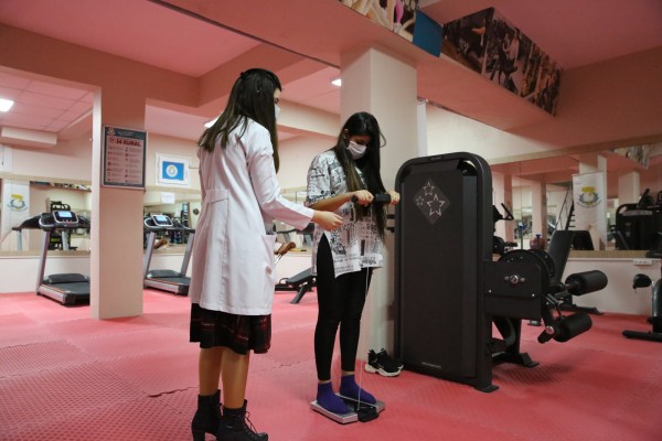 Haliliye’de kadınlara fitness ve diyetisyen eğitimi veriliyor