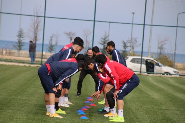 Şanlıurfaspor Trabzon'da puan arıyor