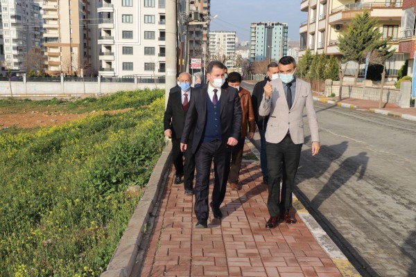 Baydilli sahada süren çalışmaları inceledi