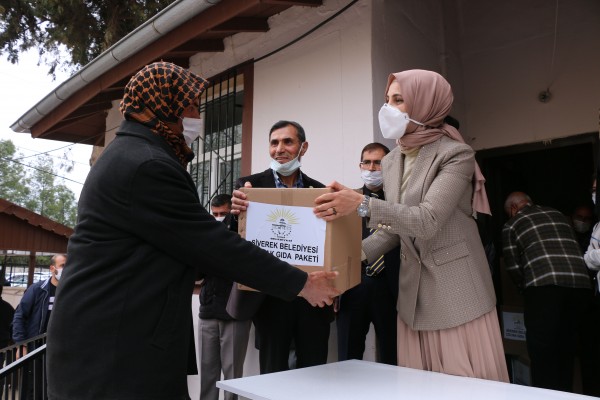 Çakmak, çölyak hastalarına destek verdi