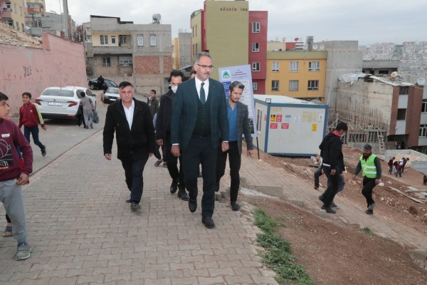 Eyyübiye’de Şelale Park ve Kitap Otağı’nın yapım çalışmaları sürüyor