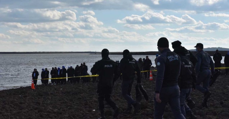 Gölette kaybolan gençlerin cesedine ulaşıldı!-EK