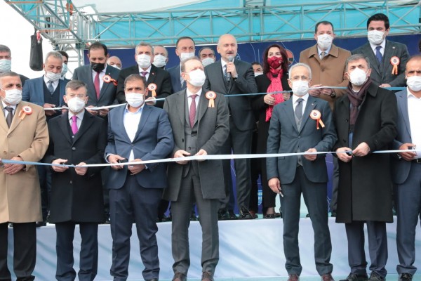 Karaköprü Köprülü Kavşağı törenle açıldı