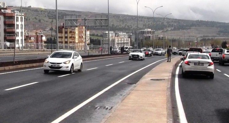 Şanlıurfa'da açılışı yapılan kavşağa "U girişi"