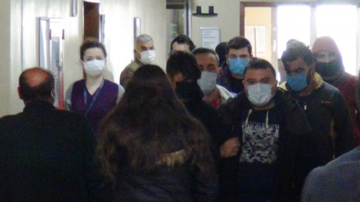 Şanlıurfa'da aranan şüphelilere operasyon: 5 gözaltı