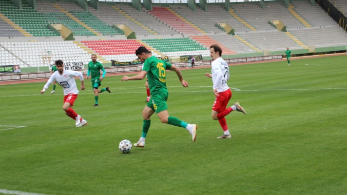 Şanlıurfaspor 3 puanı 3 golle aldı