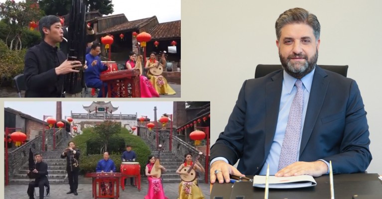 Urfalı büyükelçiden anlamlı kutlama