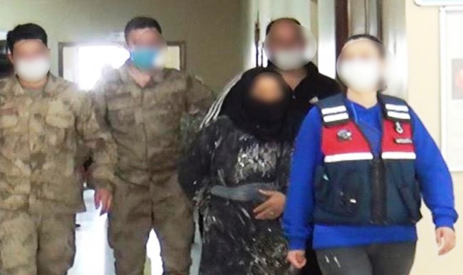 Karaköprü'de bağ evinde hırsızlık: 3 gözaltı