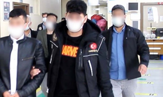 Şanlıurfa'da uyuşturucu operasyonu: 5 gözaltı