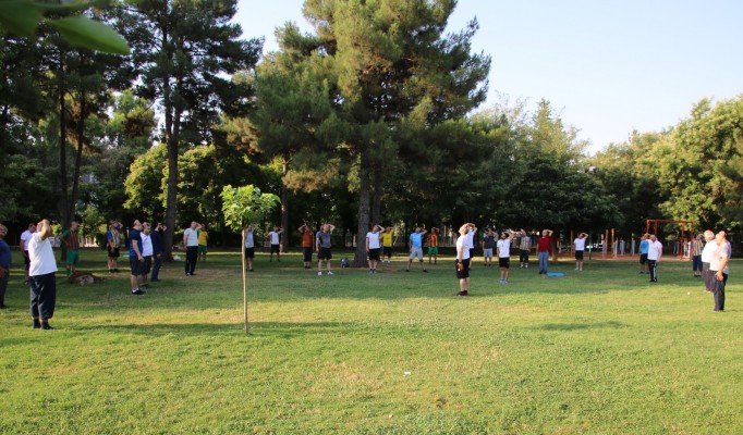 Kasaptaşı Parkı’ndaki spor aletleri ve koşu pisti yenilendi